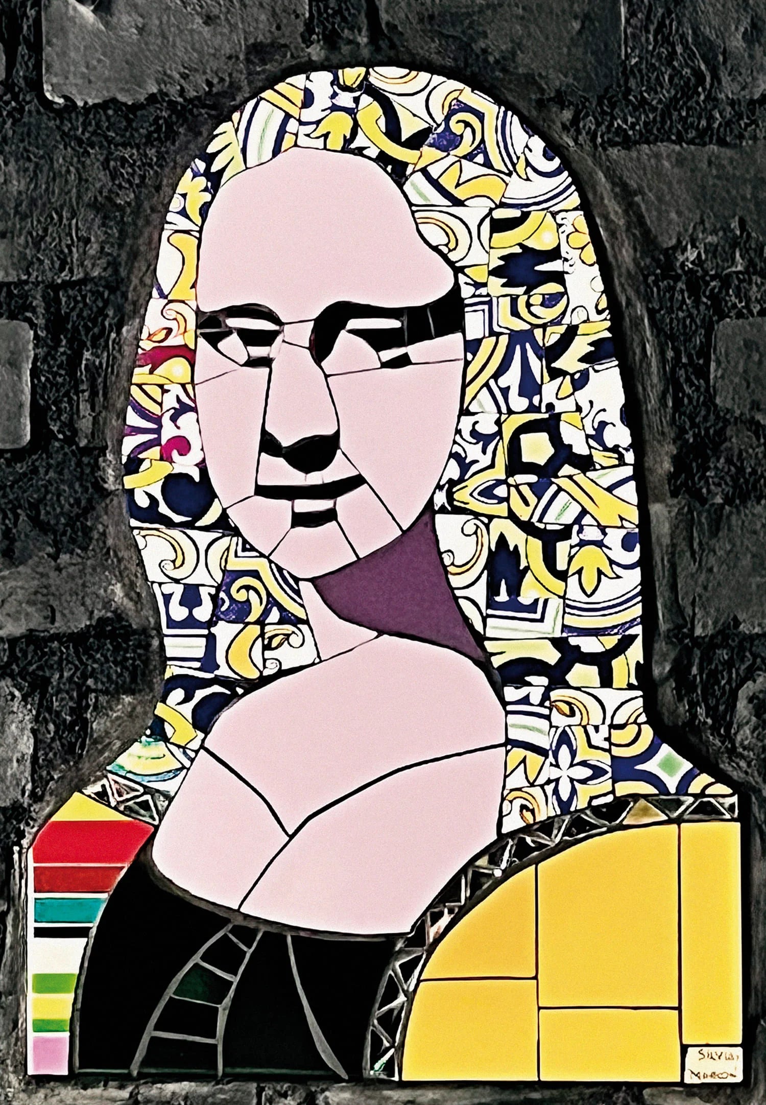 Mona Eclipse